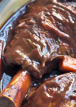  Lamb Shanks in Red Wine Sauce -&nbsp;Cordero en Salsa de Vino Rojo